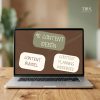 Laptop met content ideeën, contentbundel en planning werkboek van Tirs Content & Creatie